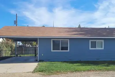 Image de Lovely family and  pet friendly townhome in charming Fruitland Idaho