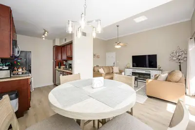 Image de Cozy 2-bedroom condo in lovely Scottsdale w/Pool View