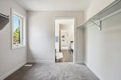 Image de Family stylish house min to Lake Erie/Port dover - fits 10