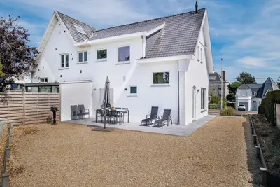 Image de Maison de vacances spacieuse près du centre