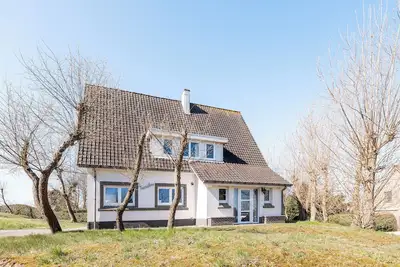 Image de Authentique villa côtière au calme