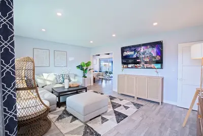 Image de A Tranquit Retreat Near Disneyland and Oc Gems