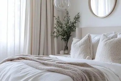 Image de Grand Old Town Home, City View, Cinema | Sleeps 10