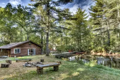Image de Cozy Cottage Rental with Small Private Pond in Canadensis, Pennsylvania