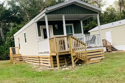 Image de Impressive Cottage with Fire Pit in Dunnellon, Florida