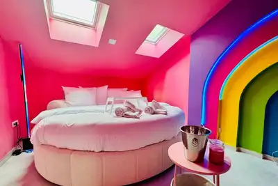 Image de Toi en couleurs — Ciel d’amour & Jacuzzi privatif