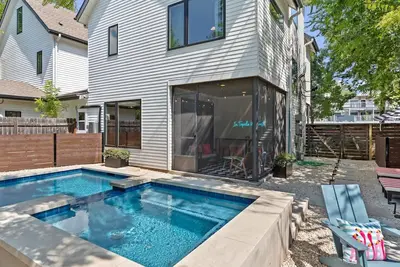 Image de Spacious Group Home Near Rainey w/ Pool, Hot Tub