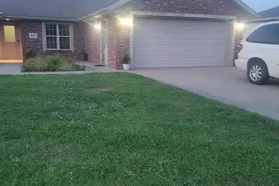 Image de Tranquil 3-bedroom house with Ac in Holts Summit