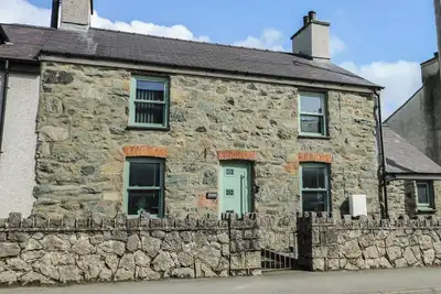 Image de Rhows, pet friendly, with open fire in Niwbwrch (Newborough)