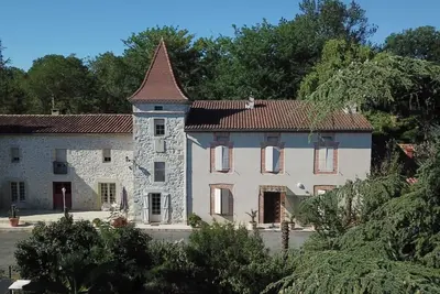 Image de La Métairie Haute - Servies