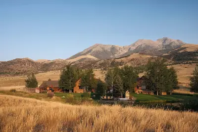 Image de 104-Acre Private Ranch Retreat in Paradise Valley, Montana
