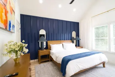 Image de Near Mercedes-Benz Stadium | Hot Tub + Sleeps 6