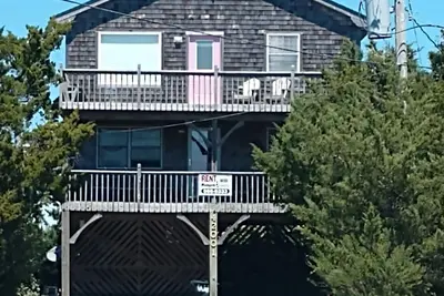 Image de 3-bedroom house in charming Avon with Ac