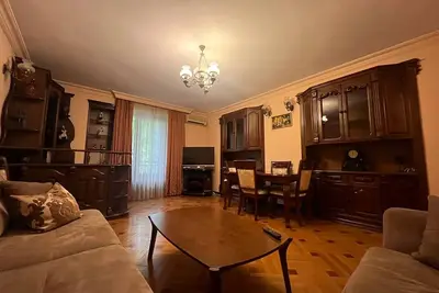 Image de 3-bedroom apartment in wonderful Old Batumi with Ac, 9 min. from Boulevard