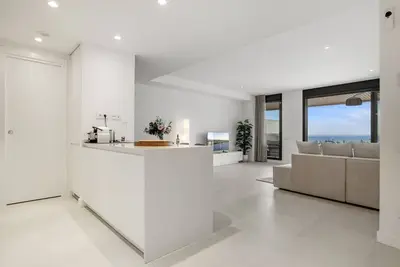 Image de Venían Views 2br Selwo Estepona