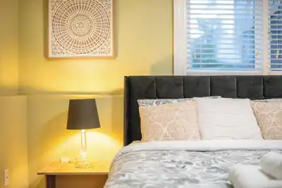 Image de 2br Trafalgar Retreat near Ubc & Pacific Spirit