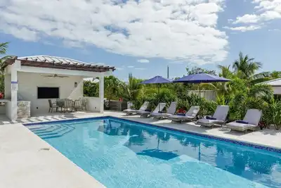 Image de Beach Vibes Villa 2 – Family-Friendly Getaway in Long Bay, Turks & Caicos