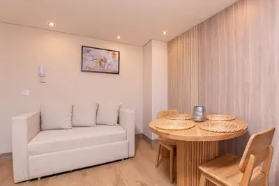 Image de 1br-1ac Apt, 24/7 security near Top Dining Spots