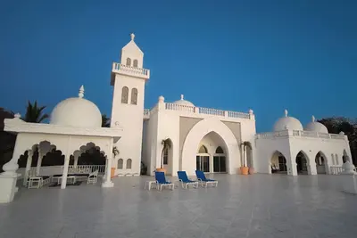 Image de Penthouse with pool and ocean view just a few steps from the beach