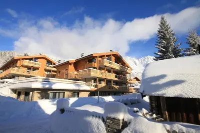 Image de Mountain Apart - Mountain Apart Simonhof Top A 2