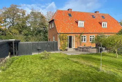 Image de Superbe maison à Svaneke avec WiFi