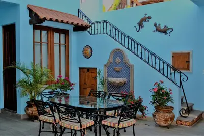 Image de Stunning home with breathtaking views and steps from Community Pool