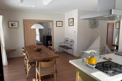 Image de Meanwhile Woods - large garden and private chalet overlooking Mt. Myoukou, 5 min. walk to Akakura Ski Resort main gondola