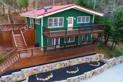 Image de Haus in the Heart of Helen - Upper Unit