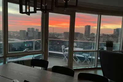 Image de Large Duplex Penthouse Comfy Home: All Amenities