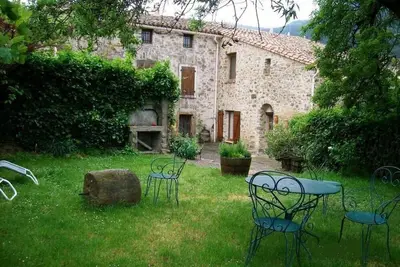 Image de L'Amandier - Greffeil