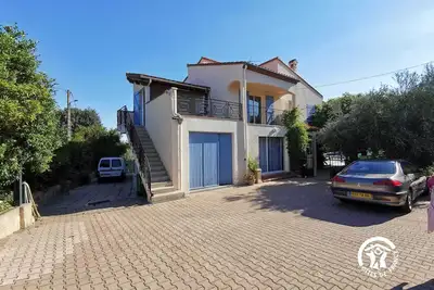 Image de La barnede - Bages - Gîte