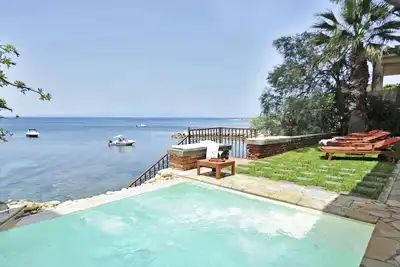 Image de Estiva - Trois Chambres Villa, Couchages 6