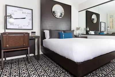 Image de 2 Units | Harbor Court Hotel | Bayview Boutique Stay in Downtown San Francisco