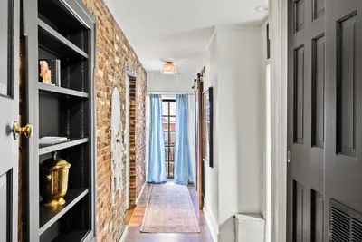 Image de Historic Indigo House - Steps from Rupp Arena