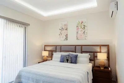 Image de Superb townhome with Spacious Backyard and Volcano views