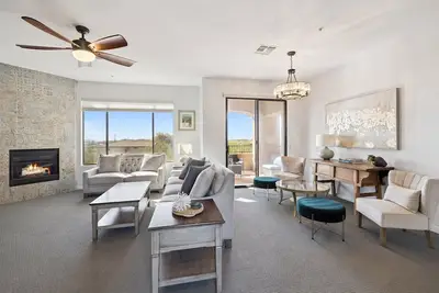 Image de Luxury Condo
