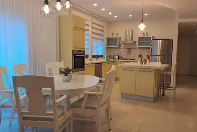 Image de אבני החושן- Avnei Hoshen - Two Bedroom Apartment