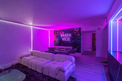 Image de Miami Vice Luxe • Ocean View, Pool & Prime Spot