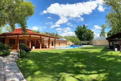 Image de Casa de los sauces, pool with 3réc, 10px. Atlixco