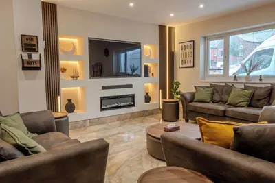 Image de Luxury Home With Hot Tub 5 Bedrooms