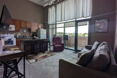 Image de Waterfront condominium. Cedar Point, Put-in-bay, Sports Force Parks.