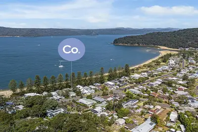 Image de Brisk Bay Cottage by HolidayCo.