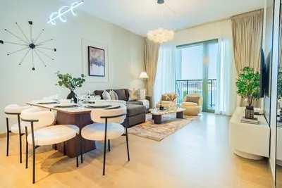 Image de Seafront 2br, Near to La Mer Beach, Short Drive Away from Mercato Mall