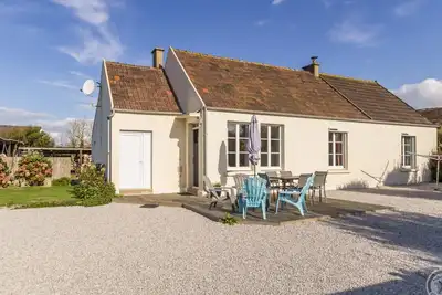 Image de Maison avec terrasse et proche plage à Sciotot, idéale pour randonnées