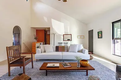 Image de High Meadow House: Scenic Views | Deck | Games