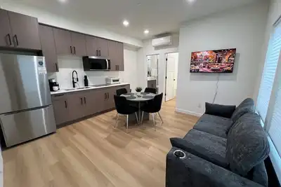 Image de Charming 1-bedroom townhome in West Seattle close to stadium, SeaTac, downtown