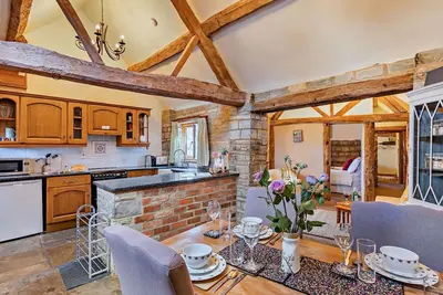 Image de The Cow Shed | Cottage near Stratford-upon-Avon