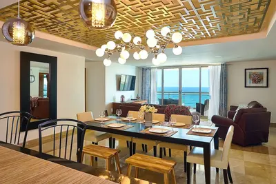 Image de Oceanfront Escape | Malecón Center| Yellowkey