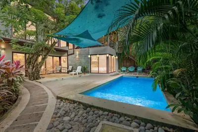 Image de Walk to Sand, Shops & Restaurants in Tamarindo