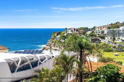 Image de Spacious Luxury 4 Bedrooms Bronte Home 150m to Beach + Ocean Views+Internal Lift